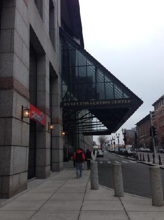 John B Hynes Veterans Convention Center